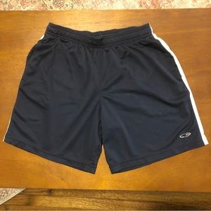 men’s navy athletic shorts with pockets